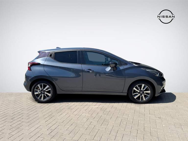 Nissan Nissan
