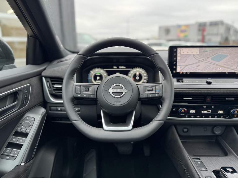 Nissan Nissan