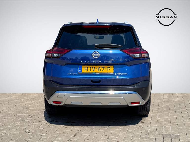 Nissan Nissan