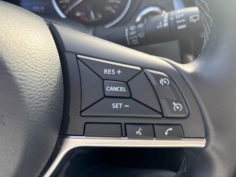 Nissan Nissan