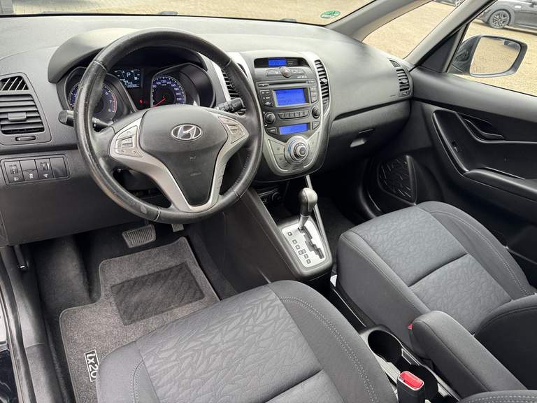 Hyundai Hyundai