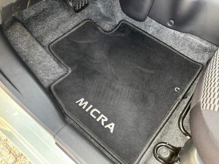 Nissan Nissan