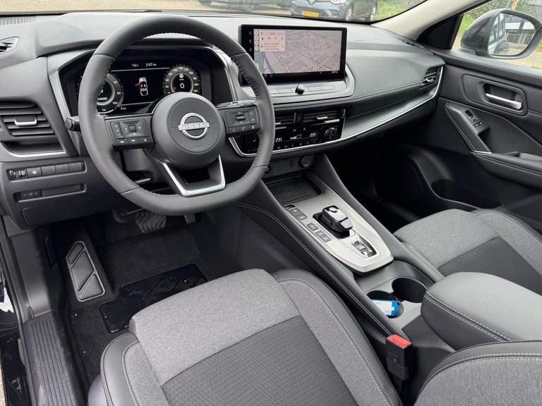 Nissan Nissan
