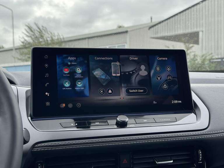 Nissan Nissan
