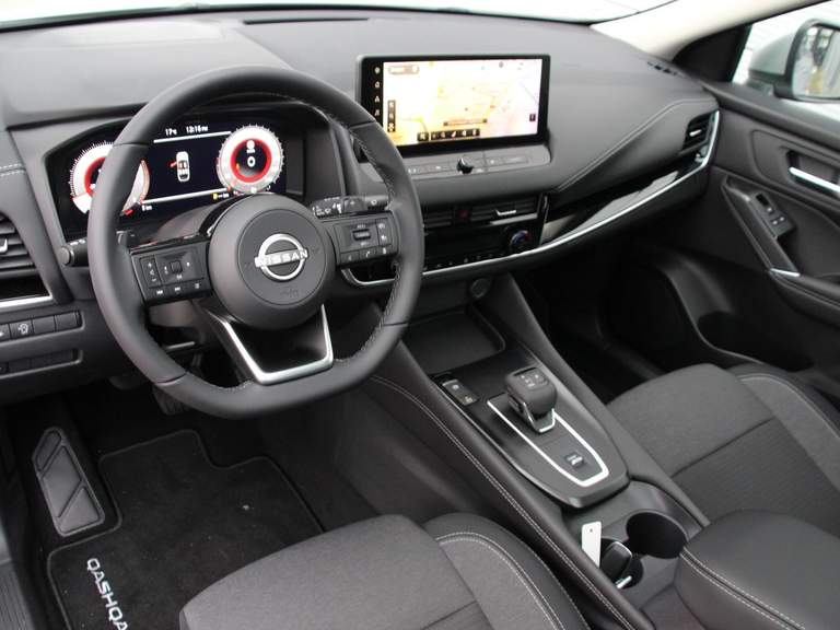 Nissan Nissan