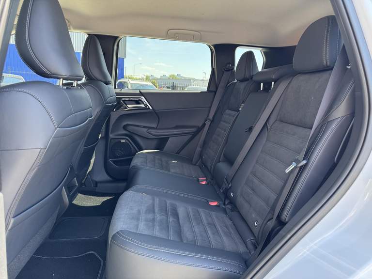 Mitsubishi Mitsubishi