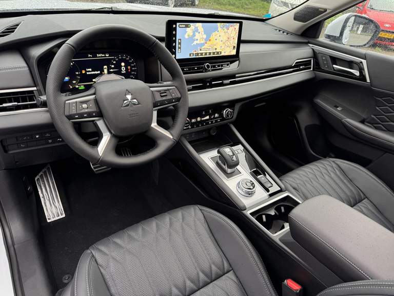 Mitsubishi Mitsubishi