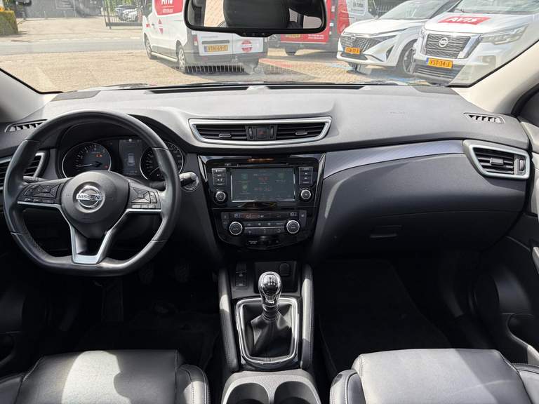 Nissan Nissan