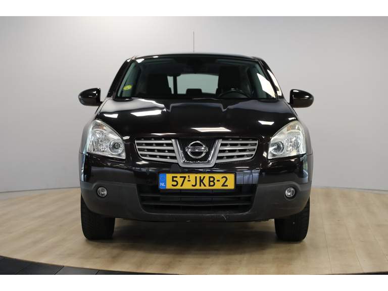 Nissan Nissan
