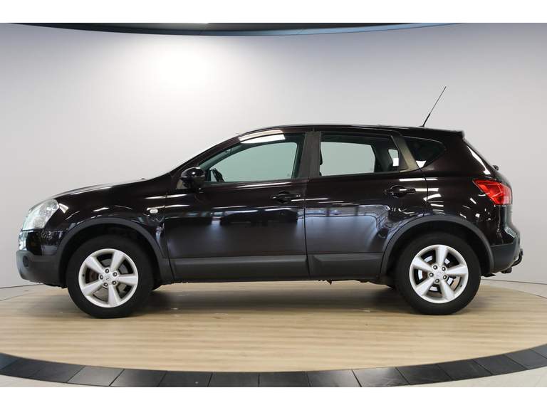 Nissan Nissan