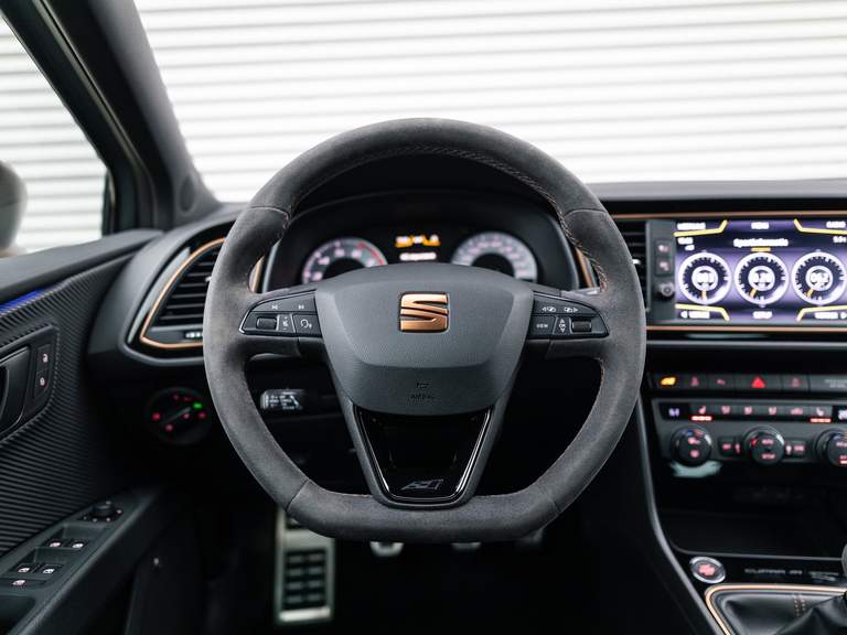 SEAT SEAT