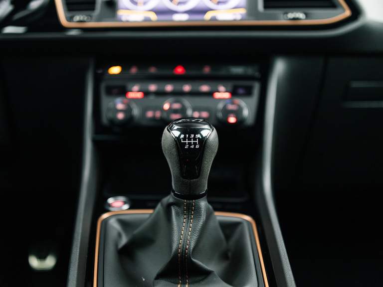 SEAT SEAT