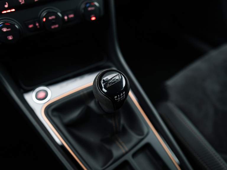 SEAT SEAT