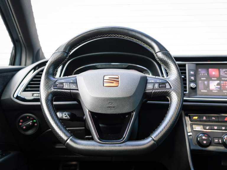 SEAT SEAT
