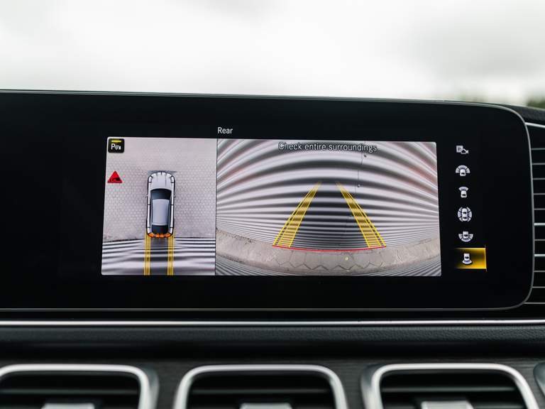 Mercedes-Benz Mercedes-Benz