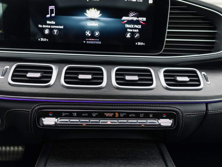 Mercedes-Benz Mercedes-Benz