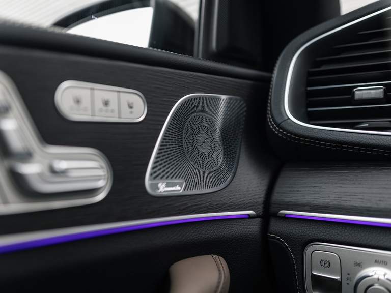 Mercedes-Benz Mercedes-Benz