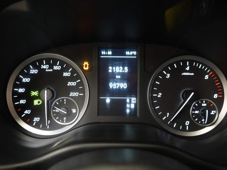 Mercedes-Benz Mercedes-Benz