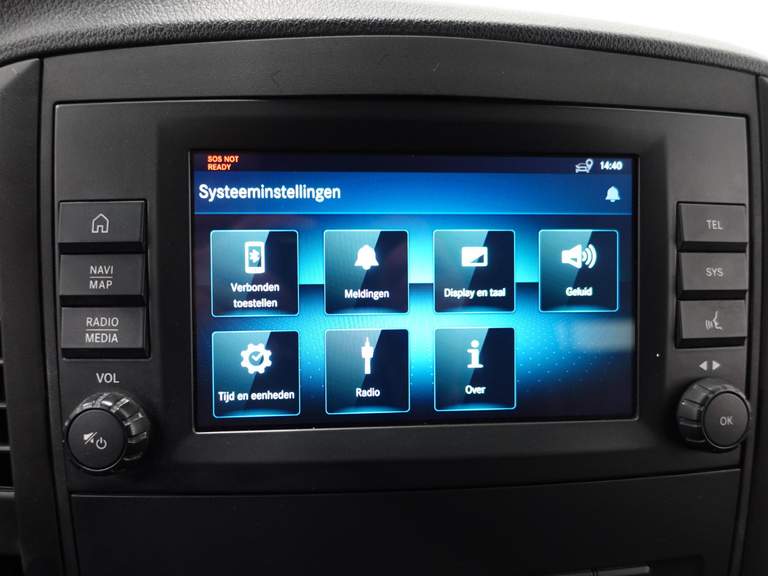 Mercedes-Benz Mercedes-Benz