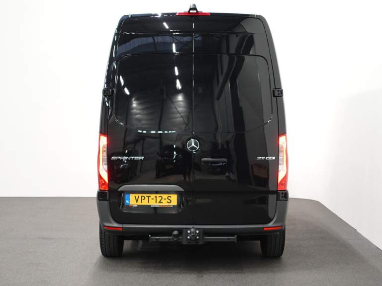 Mercedes-Benz Mercedes-Benz