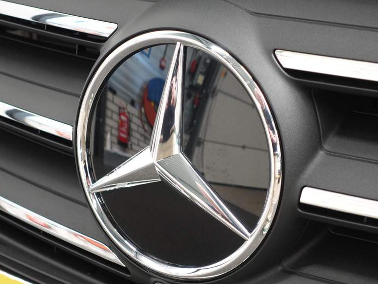 Mercedes-Benz Mercedes-Benz
