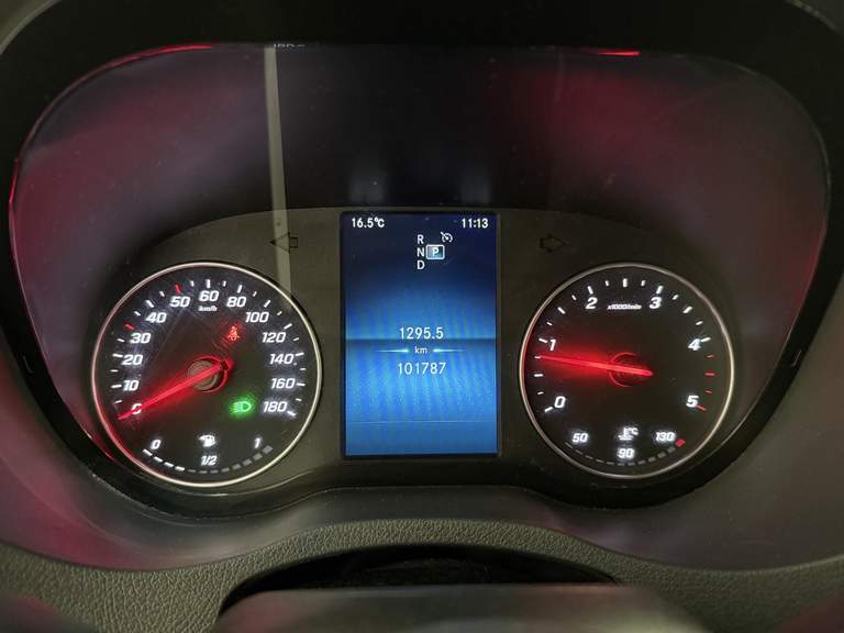 Mercedes-Benz Mercedes-Benz