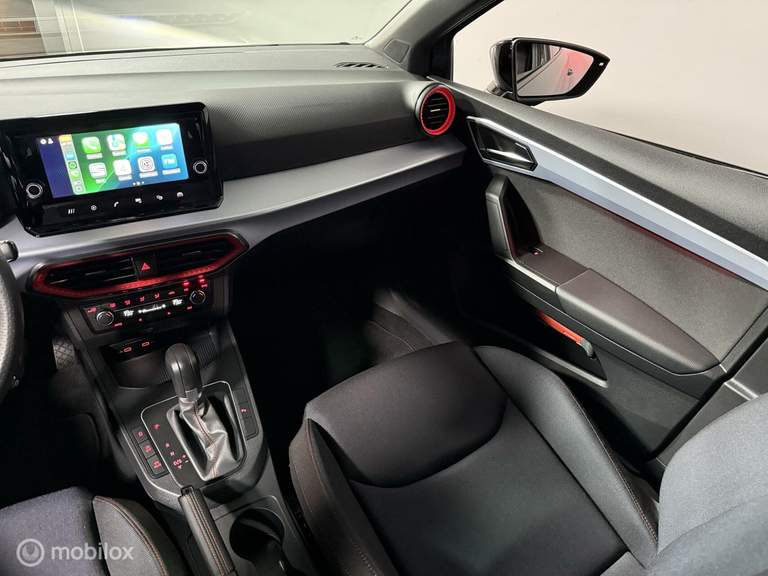 SEAT SEAT