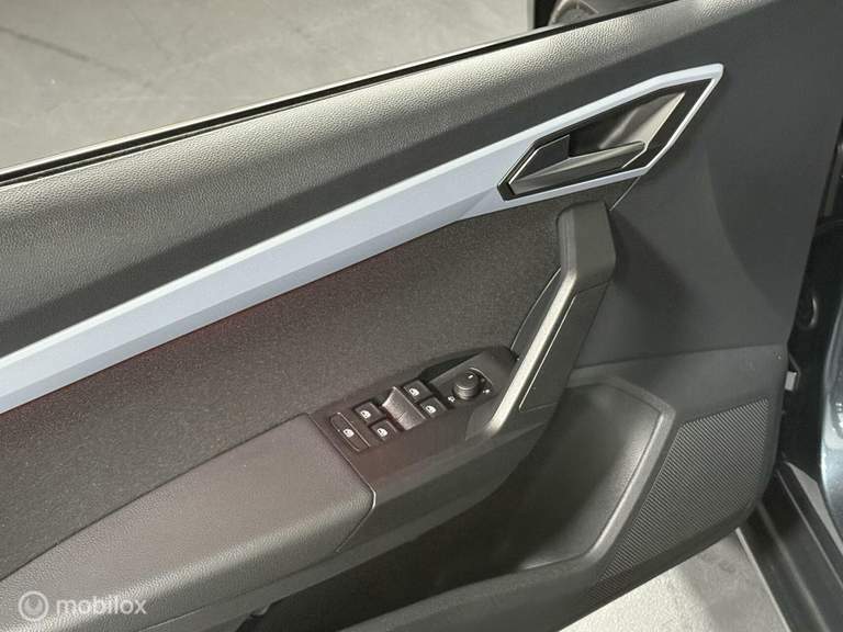 SEAT SEAT