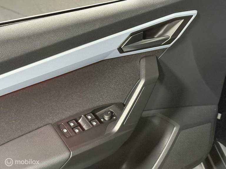 SEAT SEAT