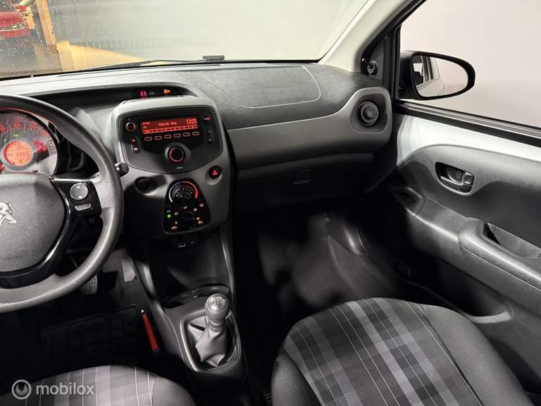 Peugeot Peugeot