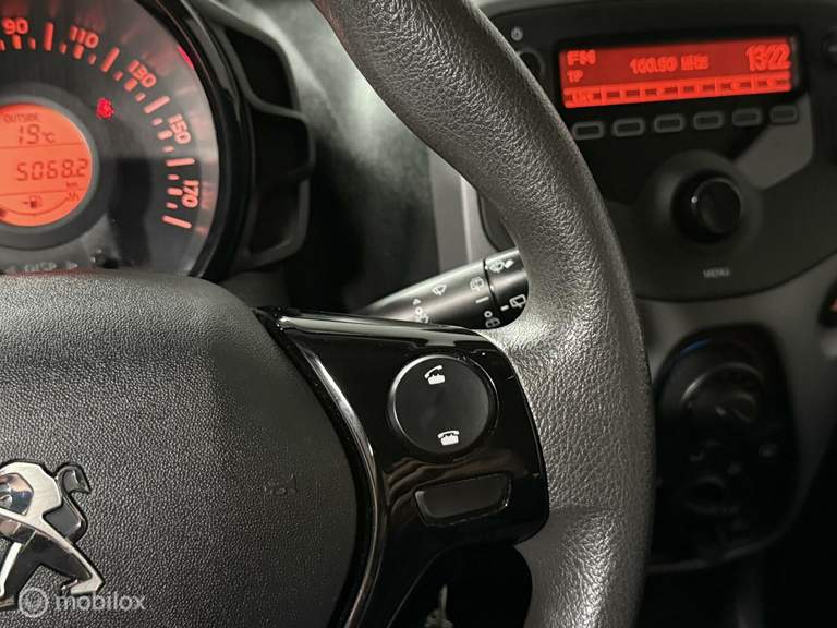Peugeot Peugeot