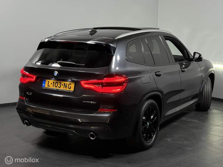 BMW BMW