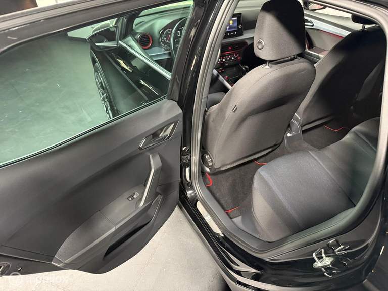 SEAT SEAT