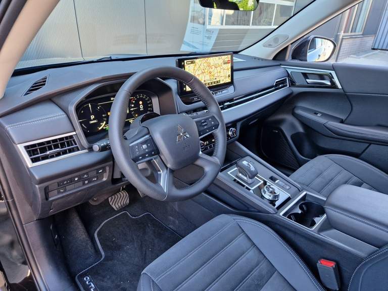 Mitsubishi Mitsubishi