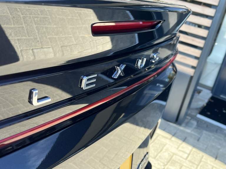 Lexus