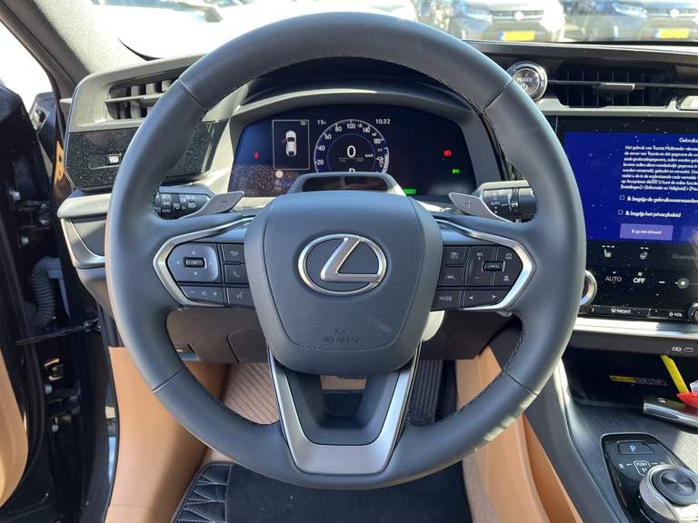 Lexus