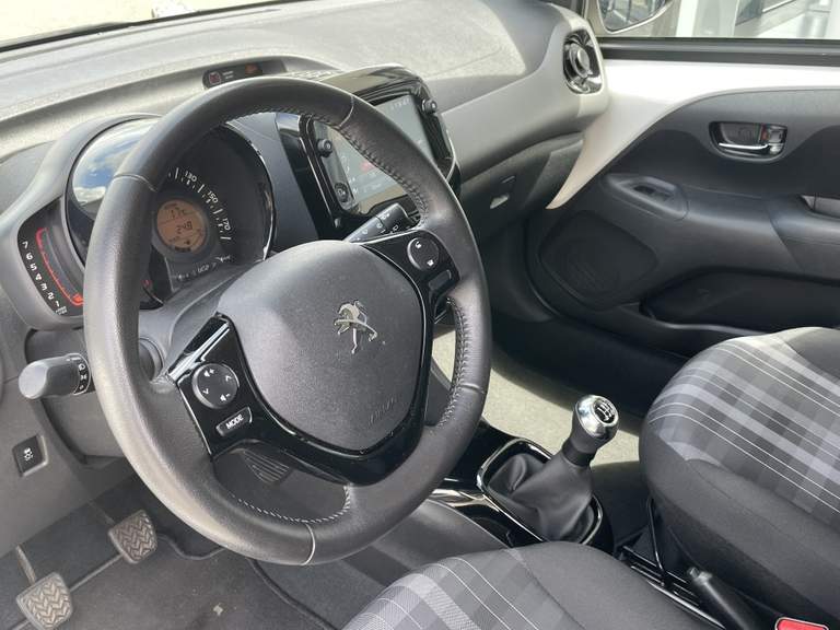 Peugeot