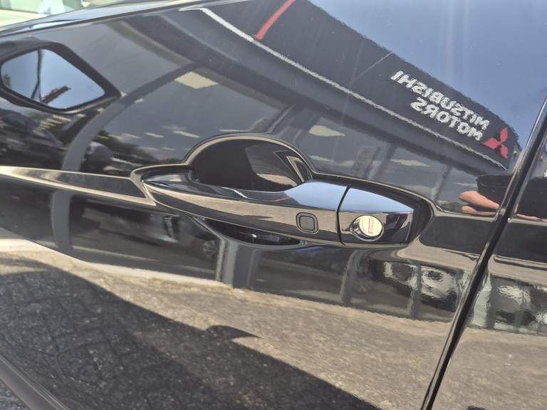 Mitsubishi Mitsubishi