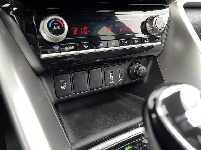 Mitsubishi Mitsubishi