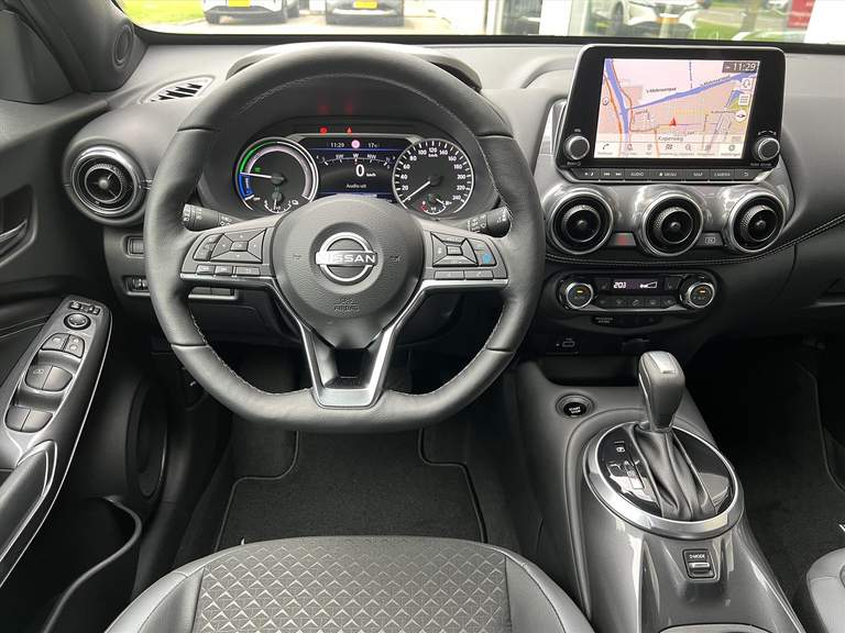 Nissan Nissan