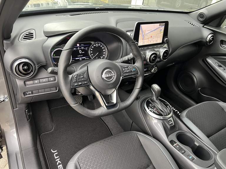 Nissan Nissan