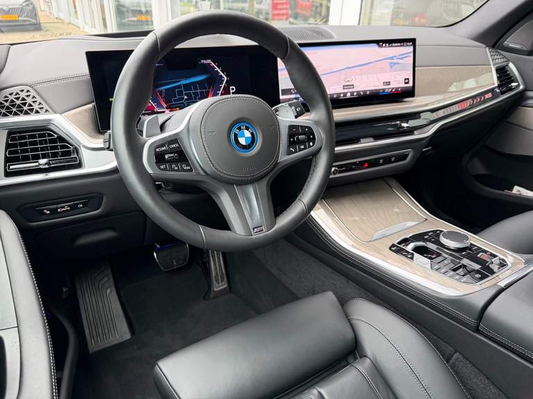 BMW BMW
