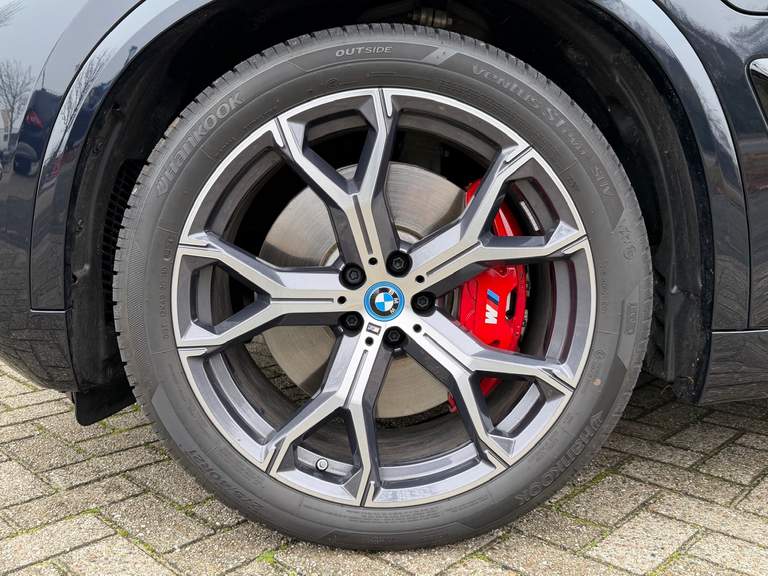 BMW BMW