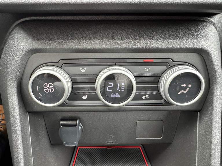 Dacia Dacia