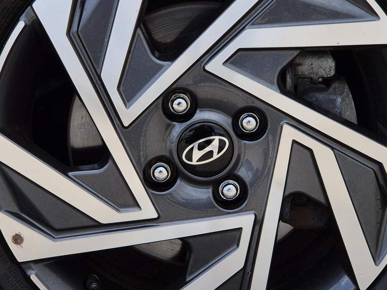 Hyundai Hyundai