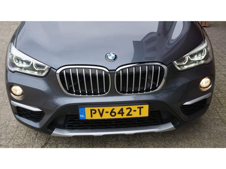 BMW BMW
