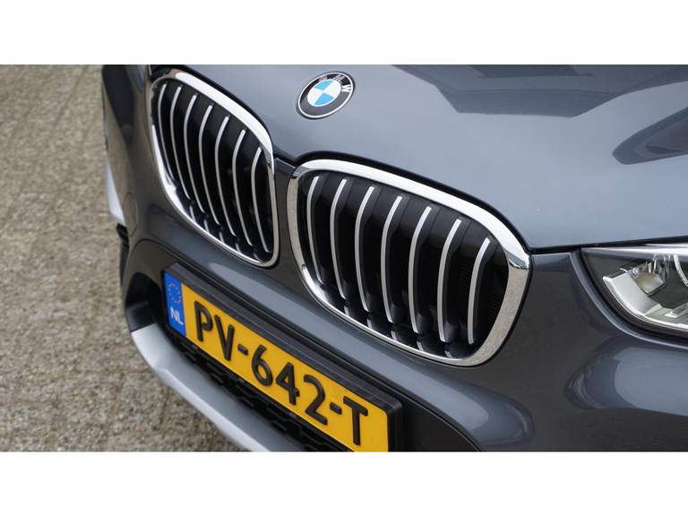 BMW BMW