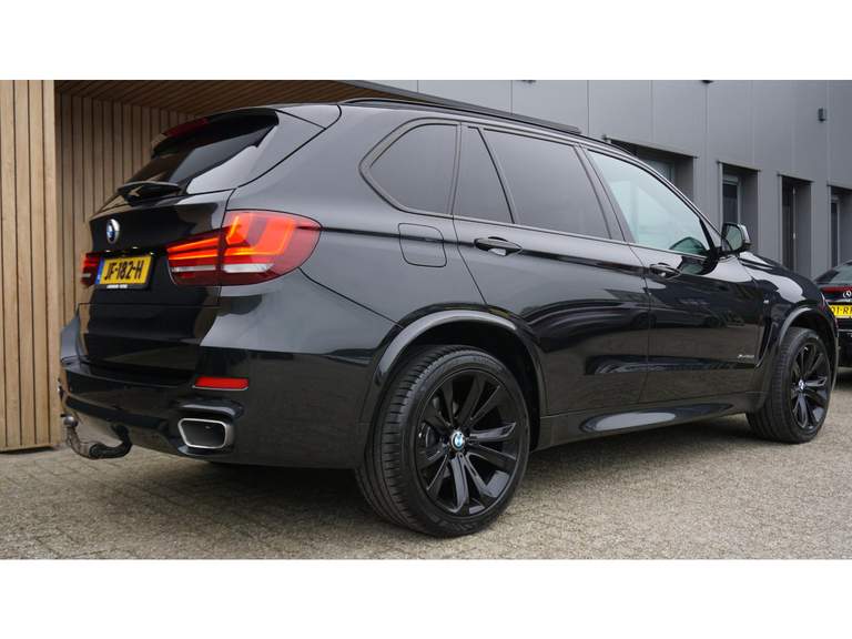 BMW BMW