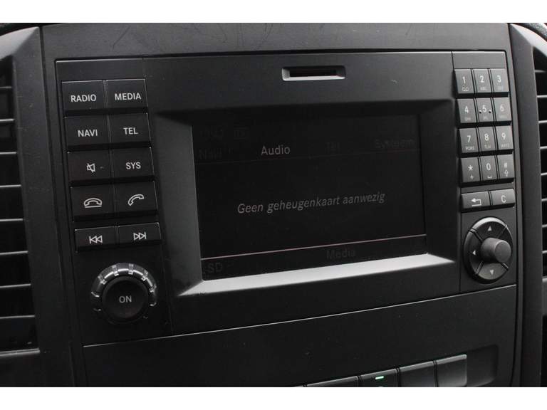 Mercedes-Benz Mercedes-Benz