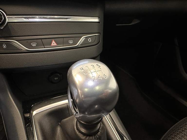 Peugeot Peugeot